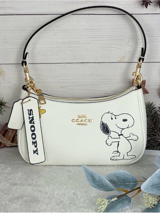 Coach White Leather Snoopy & Woodstock Crossbody Bag - Picture 3 of 4